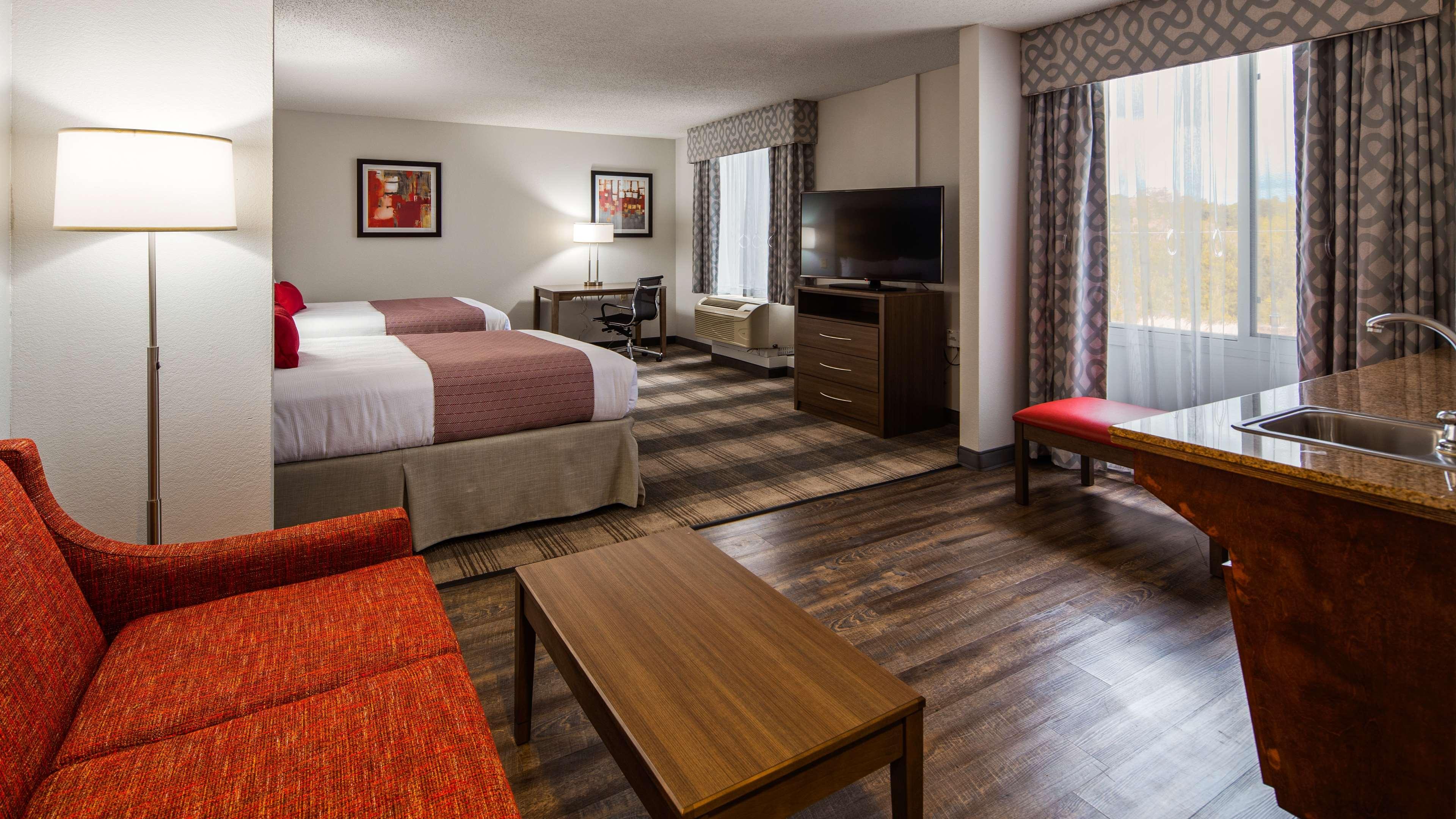Best Western Plus Philadelphia-Choctaw Hotel And Suites Eksteriør billede